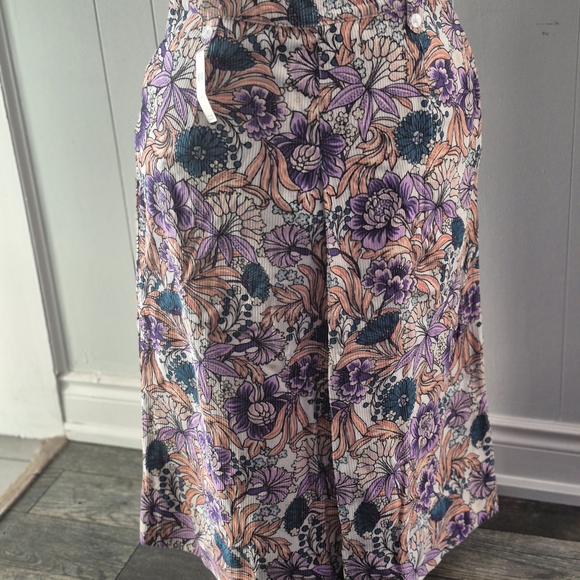 New Anthropologie Floral Corduroy Skirt in Cream and Purple Size XL - Picture 5 of 7